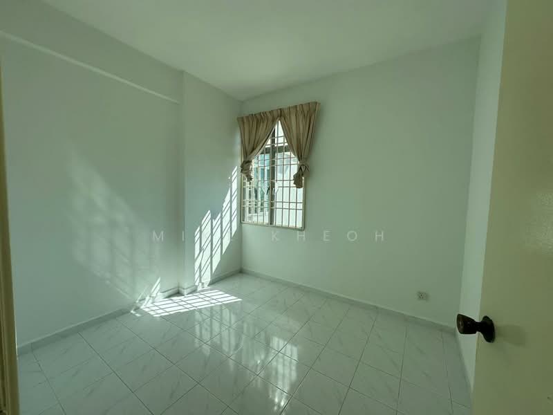 Condominium for Sale at Hillside Garden - Mike Kheoh - Interior - PropertyGuru.com.my