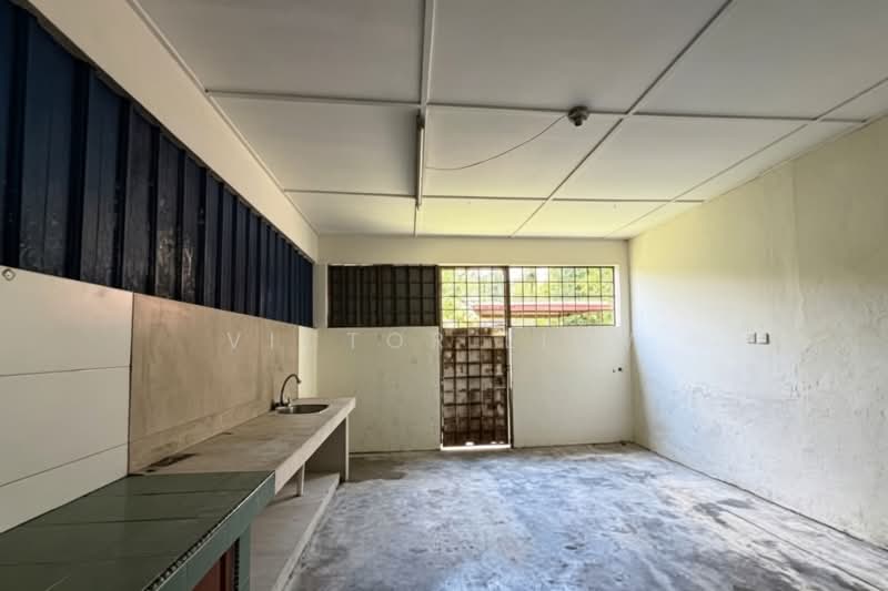 Rumah Teres 2 Tingkat untuk Dijual di Seksyen 7 (Kota Damansara) - Victor Liew - Kitchen - PropertyGuru.com.my