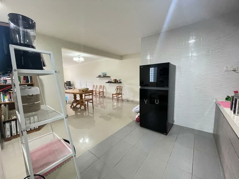 Kondominium untuk Dijual di Amadesa Resort Condominium - Selina Yu - Living Room - PropertyGuru.com.my