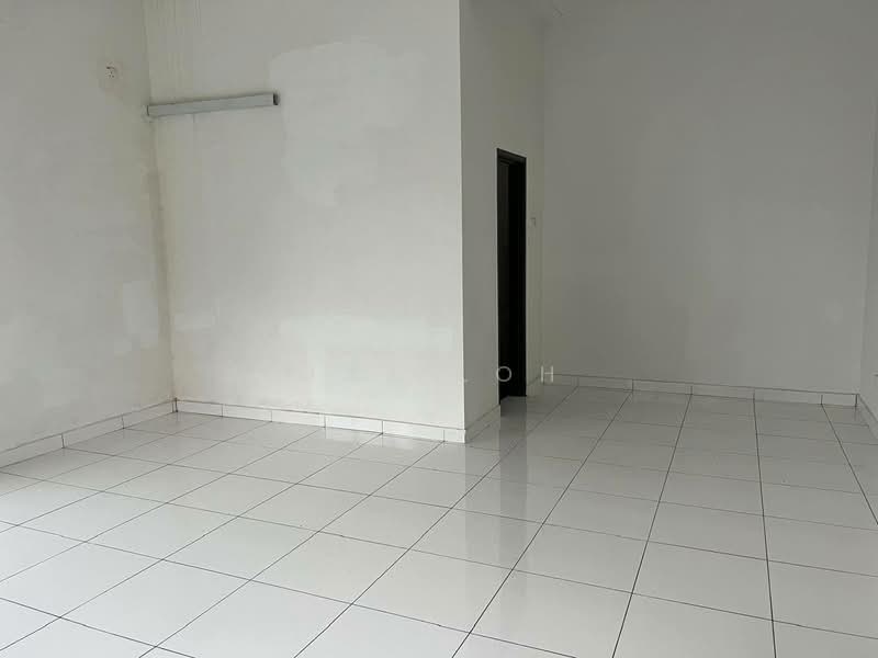 Semi-Detached House for Sale in Taman Kota Masai (Pasir Gudang) - Max Loh - Interior - PropertyGuru.com.my
