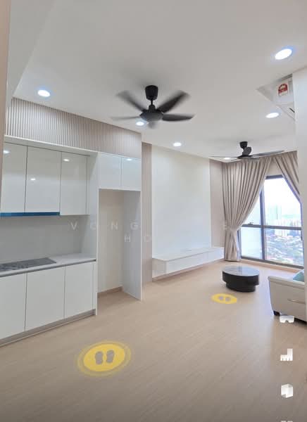 Service Residence for Rent at Edelweiss @ Tropicana Gardens - Vong Nyee How - Living Room - PropertyGuru.com.my