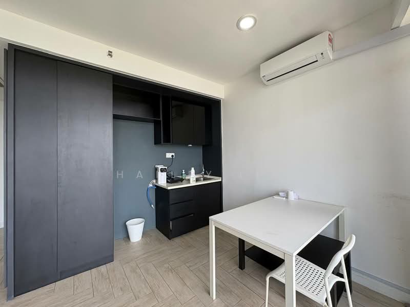 Service Residence for Rent at Marriot International Hotel @ Empire City - Hailey Lim - Kitchen - PropertyGuru.com.my