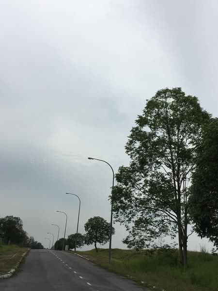 Tanah Kediaman untuk Dijual di Bayu Lakehomes (Mantin) - Selene Chong - Exterior - PropertyGuru.com.my