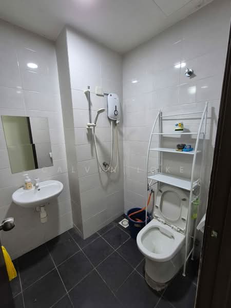 Servis Apartment untuk Disewa di Service Residence @ Landmark Residence 2 - Calvin Loke - Bathroom - PropertyGuru.com.my