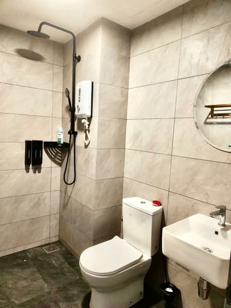 Service Residence for Rent at Kampung Melayu Subang - Hairul Haizat - PropertyGuru.com.my