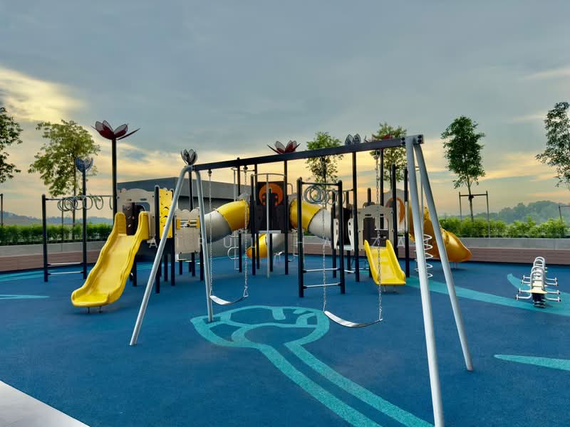 Service Residence for Rent at Kampung Melayu Subang - Hairul Haizat - PropertyGuru.com.my