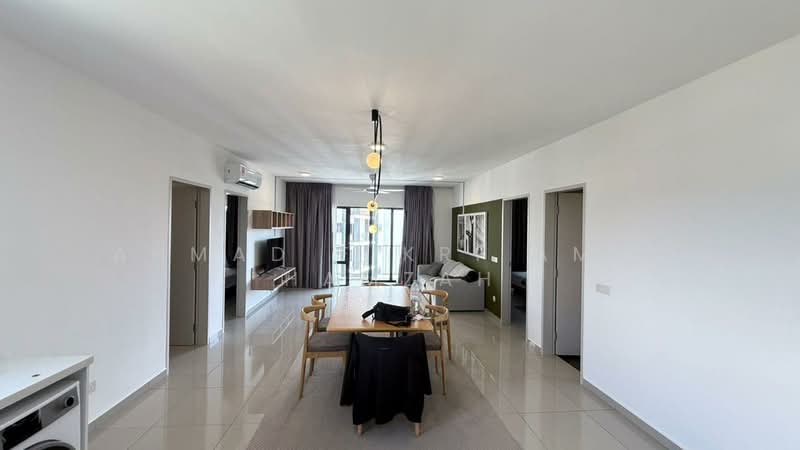 Servis Apartment untuk Disewa di Huni @ Eco Ardence - Ahmad Fikri Amer Hamzah - Living Room - PropertyGuru.com.my