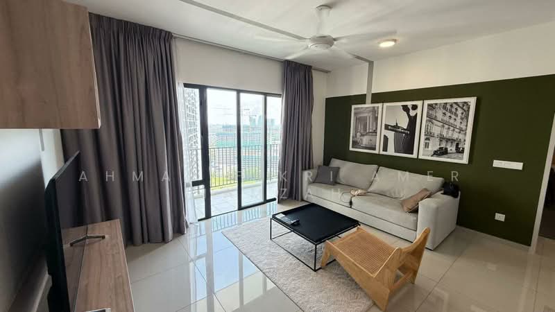 Servis Apartment untuk Disewa di Huni @ Eco Ardence - Ahmad Fikri Amer Hamzah - Living Room - PropertyGuru.com.my