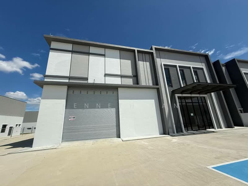 Factory for Rent in Eco Business Park 1 (Johor Bahru) - Kenneth Tan - Exterior - PropertyGuru.com.my