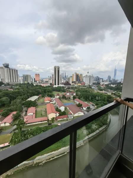 Servis Apartment untuk Dijual di Duta Park Residences - Isabel Lim - Balcony View (Facing KLCC) - PropertyGuru.com.my