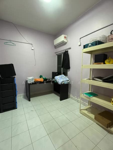 Rumah Teres 2 Tingkat untuk Dijual di Taman Tun Perak (Rawang) - Andrew Tan - Study - PropertyGuru.com.my