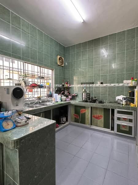 Rumah Teres 2 Tingkat untuk Dijual di Taman Tun Perak (Rawang) - Andrew Tan - Kitchen - PropertyGuru.com.my