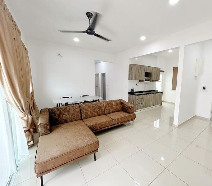 Kondominium untuk Dijual di The Amarene - Vincent Ooi - Living Room - PropertyGuru.com.my