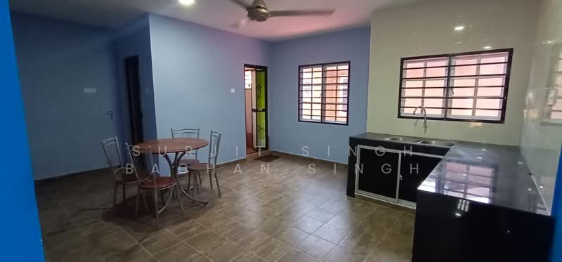 Rumah Teres 2 Tingkat untuk Dijual di Petaling Jaya (Selangor) - SURJIT SINGH BACHAN SINGH - Kitchen - PropertyGuru.com.my