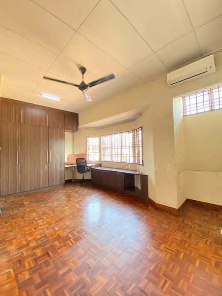 Rumah Teres 2 Tingkat untuk Dijual di Taman Sungai Kapar Indah (Kapar) - Zarema Kulbuzheva - Bedroom - PropertyGuru.com.my