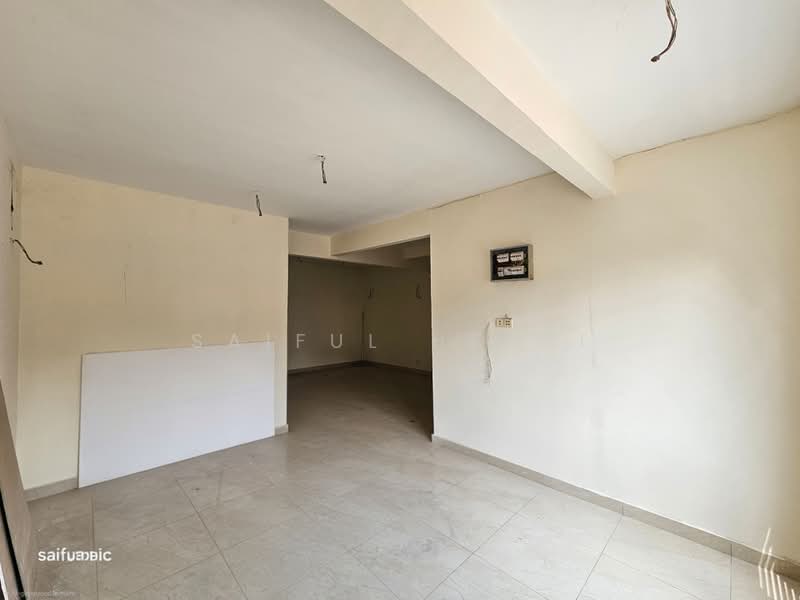 2-storey Terraced House for Sale in Bukit Jelutong (Shah Alam) - SAIFUL HELMI - Interior - PropertyGuru.com.my