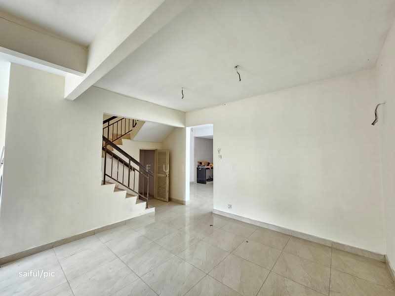 2-storey Terraced House for Sale in Bukit Jelutong (Shah Alam) - SAIFUL HELMI - Interior - PropertyGuru.com.my