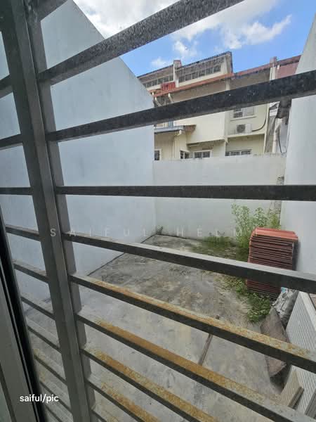 2-storey Terraced House for Sale in Bukit Jelutong (Shah Alam) - SAIFUL HELMI - Exterior - PropertyGuru.com.my