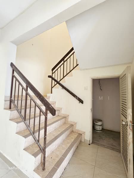 2-storey Terraced House for Sale in Bukit Jelutong (Shah Alam) - SAIFUL HELMI - Interior - PropertyGuru.com.my