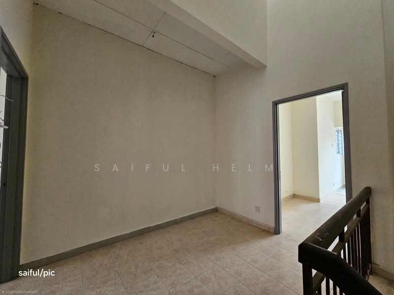 2-storey Terraced House for Sale in Bukit Jelutong (Shah Alam) - SAIFUL HELMI - Interior - PropertyGuru.com.my