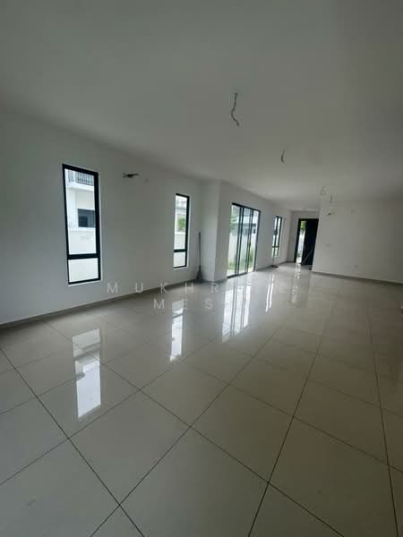 Rumah Teres 2 Tingkat untuk Dijual di Bandar Sri Sendayan (Negeri Sembilan) - Mukhriez Mesh - PropertyGuru.com.my