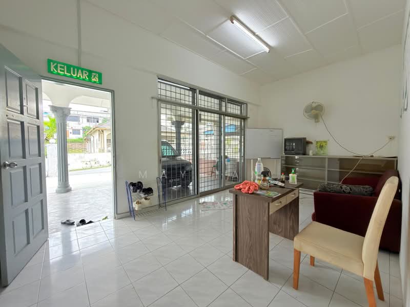Rumah Berkembar untuk Dijual di Kampung Masjid Lama (Kluang) - May Tan - PropertyGuru.com.my