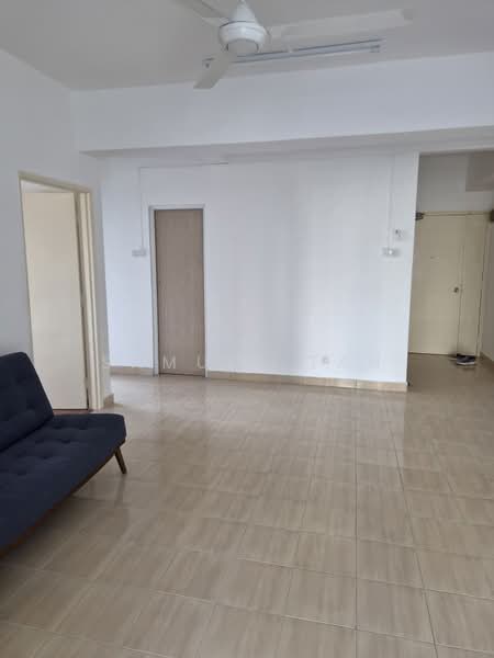 Pangsapuri untuk Disewa di Menara Pelangi - Samuel Tan - Living Room - PropertyGuru.com.my