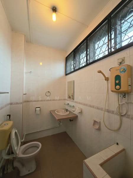 Bungalow for Sale in Taman Canning (Ipoh) - Sam Lam - PropertyGuru.com.my