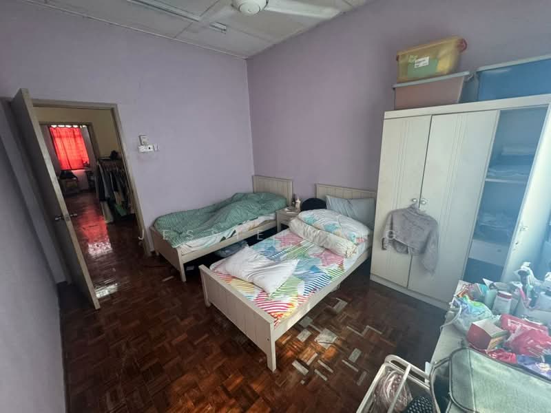 Rumah Teres 2 Tingkat untuk Dijual di Taman Tun Perak (Rawang) - Jessie Wong - Bedroom - PropertyGuru.com.my