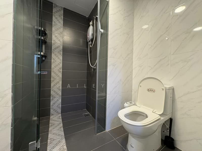 Service Residence for Rent at Marriot International Hotel @ Empire City - Hailey Lim - Bathroom - PropertyGuru.com.my