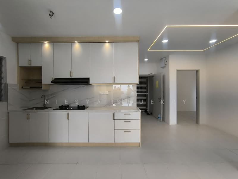Condominium for Rent at Residensi Sateria - Niesya Shuekry - Kitchen - PropertyGuru.com.my