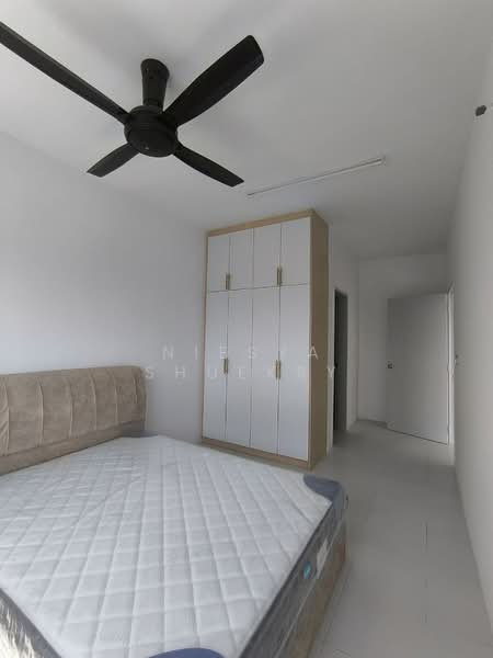 Condominium for Rent at Residensi Sateria - Niesya Shuekry - Bedroom - PropertyGuru.com.my