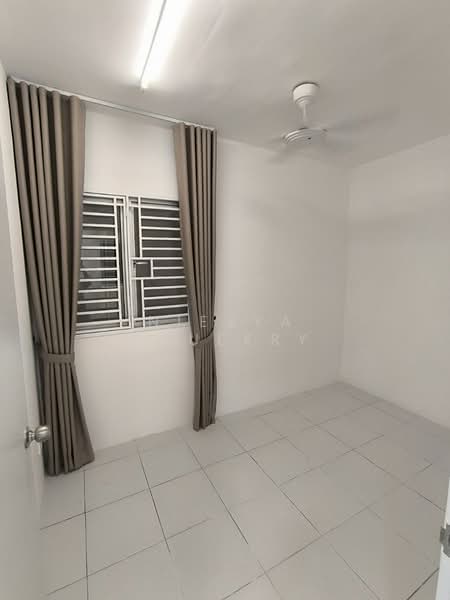 Condominium for Rent at Residensi Sateria - Niesya Shuekry - Interior - PropertyGuru.com.my