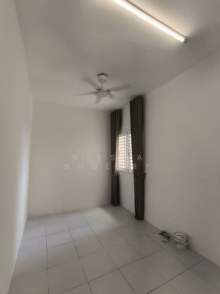 Condominium for Rent at Residensi Sateria - Niesya Shuekry - Interior - PropertyGuru.com.my