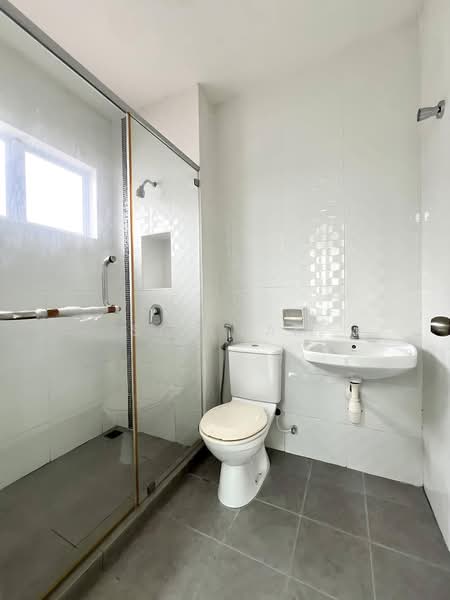 Rumah Berkembar untuk Dijual di Parklane Residences (Chemor) - Sam Lam - PropertyGuru.com.my