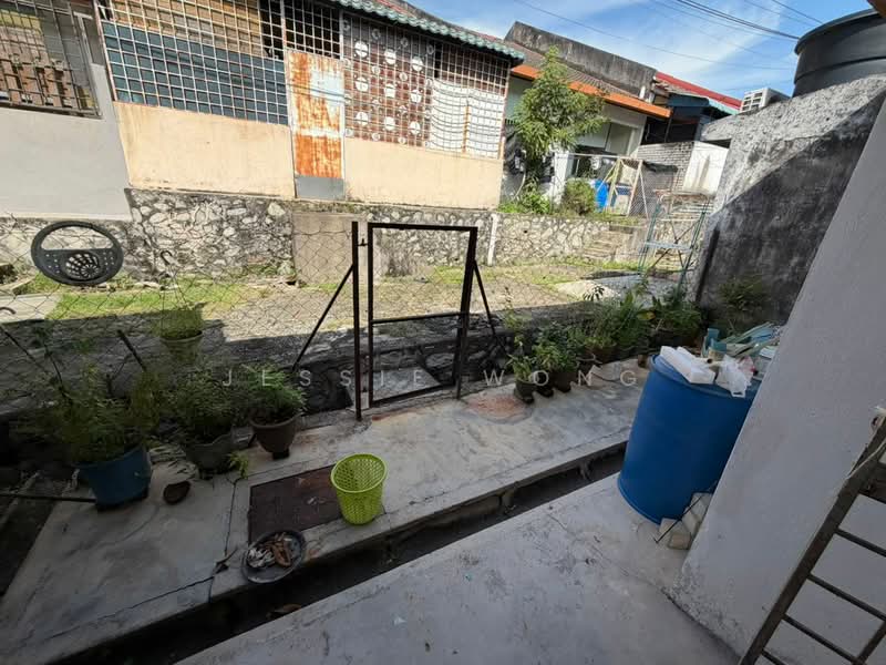 1-storey Terraced House for Sale in Taman Velox (Rawang) - Jessie Wong - Exterior - PropertyGuru.com.my