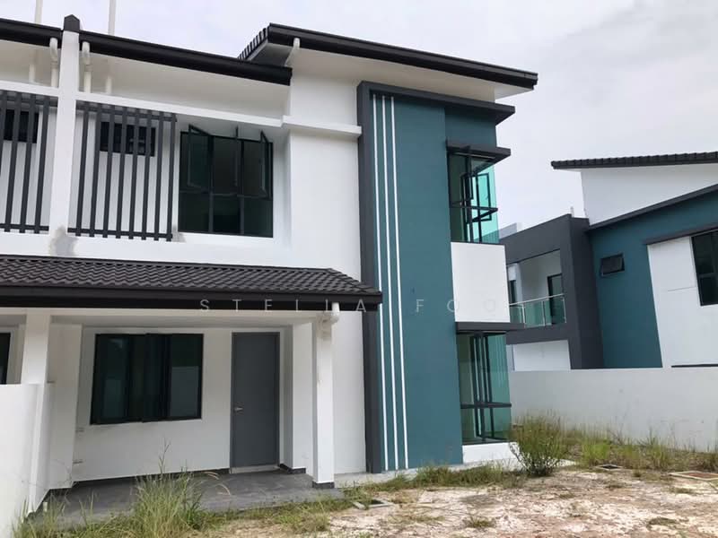 Semi-Detached House for Rent in Dengkil (Selangor) - Stella Foo - Exterior - PropertyGuru.com.my