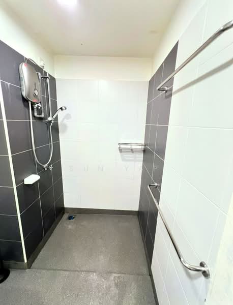 Apartment for Rent at Idaman Residence - Sun Yap - Bathroom - PropertyGuru.com.my
