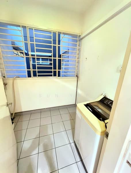 Apartment for Rent at Idaman Residence - Sun Yap - Balcony - PropertyGuru.com.my