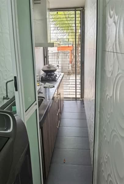 Semi-Detached House for Rent in Lake Fields (Sungai Besi) - Suki Tan - PropertyGuru.com.my