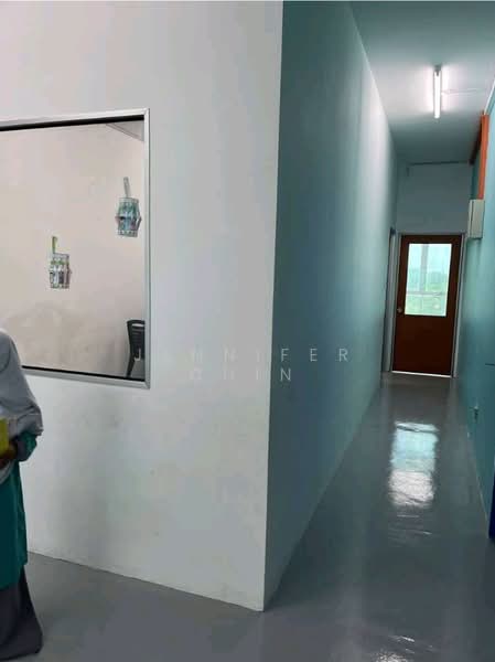 Kedai / Pejabat untuk Disewa di Bandar Saujana Putra (Tanjong Duabelas) - Jennifer Chin - Corridor - PropertyGuru.com.my