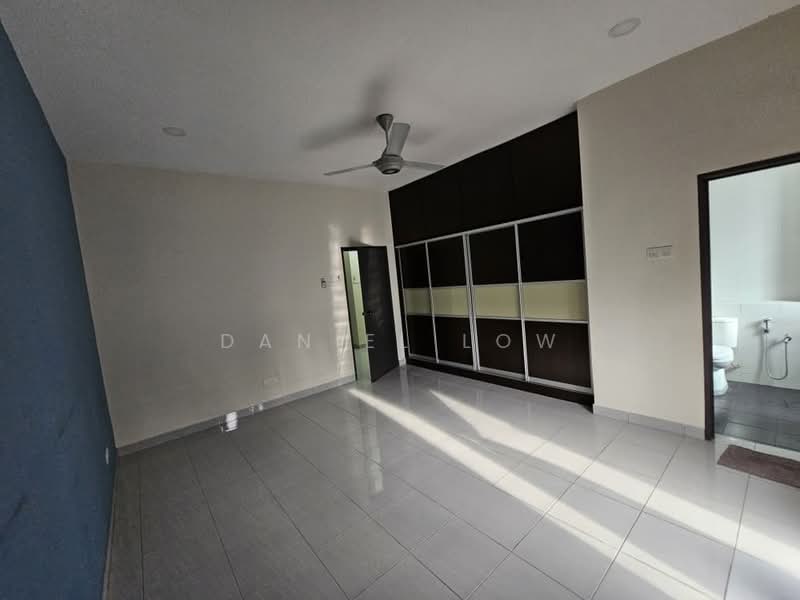 Rumah Teres untuk Dijual di Taman Semenyih Mewah (Semenyih) - Daniel Low - Bedroom - PropertyGuru.com.my