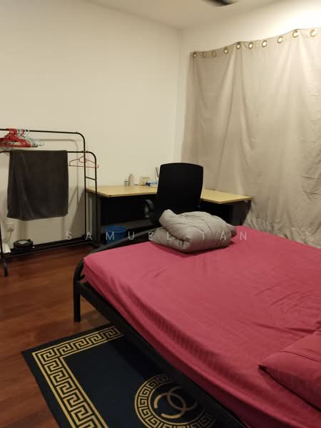 Condominium for Rent at Paraiso Residence @ The Earth - Samuel Tan - Bedroom - PropertyGuru.com.my
