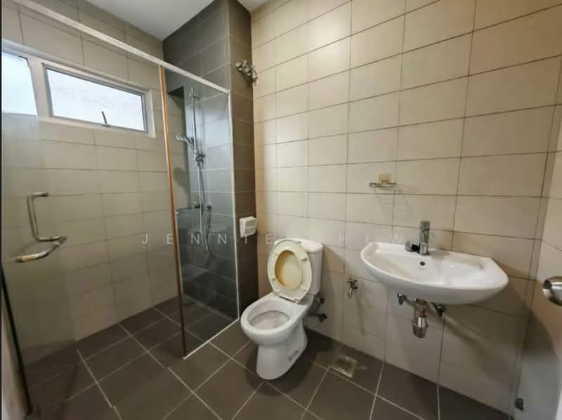 Semi-Detached House for Sale in Ambang Botanic (Klang) - Jennie Chew - Bathroom - PropertyGuru.com.my