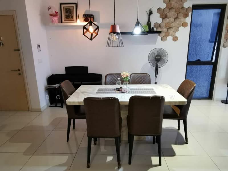 Servis Apartment untuk Disewa di Icon Residenz 2 @ Icon City - Boon Hooi Yew - Dining Room - PropertyGuru.com.my