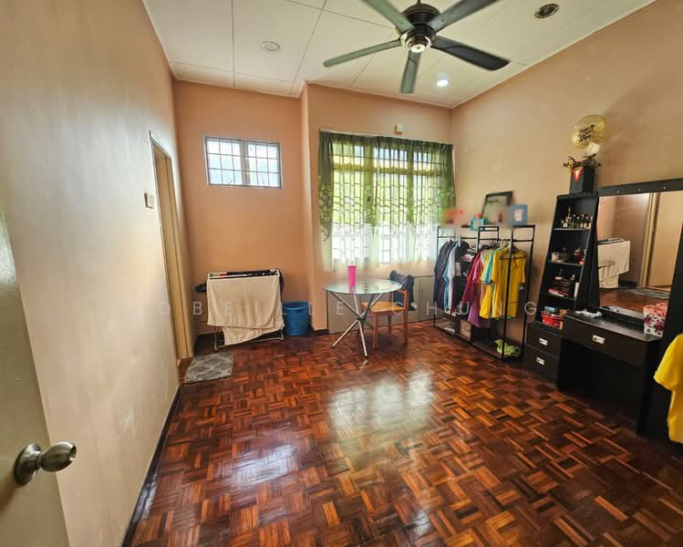 Rumah Teres 2 Tingkat untuk Dijual di Putra Heights (Subang Jaya) - Nobeille Chung - Bedroom - PropertyGuru.com.my