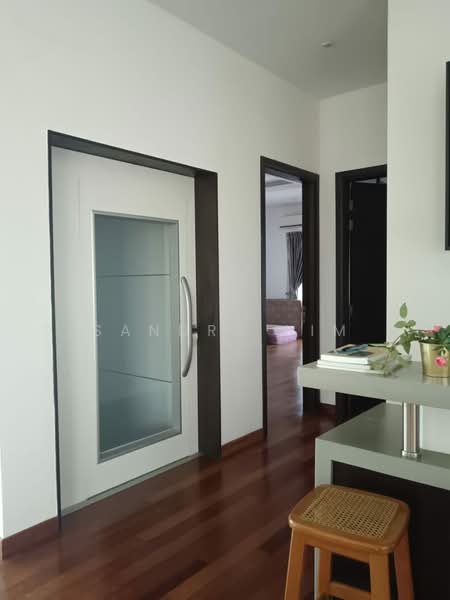 Bungalow for Sale in Subang Heights (Subang Jaya) - Sandra Lim - PropertyGuru.com.my
