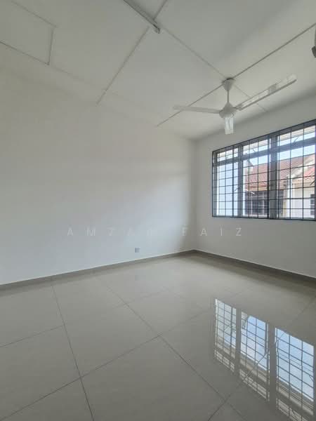 Rumah Teres 2 Tingkat untuk Dijual di Seksyen 10 (Shah Alam) - Amzar Faiz - PropertyGuru.com.my
