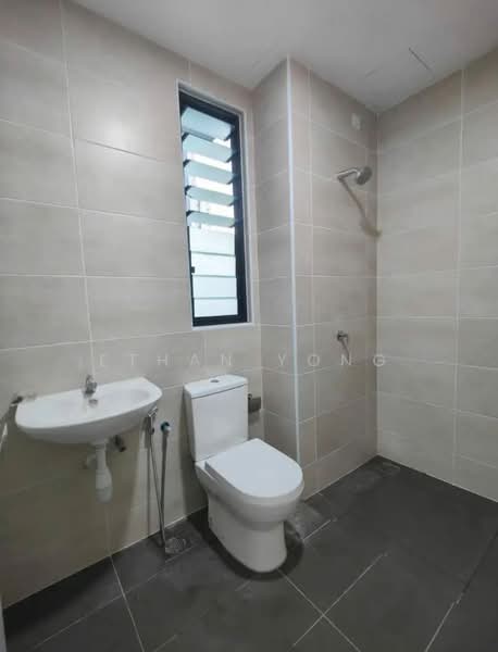 Kondominium untuk Disewa di Alstonia Residence - Ethan Yong - Bathroom - PropertyGuru.com.my