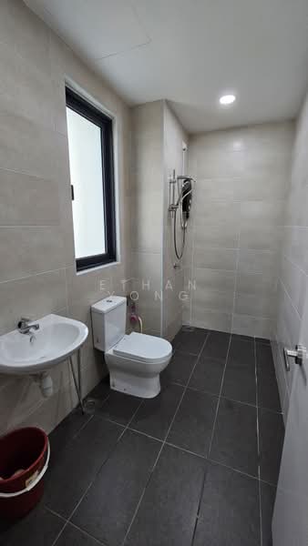 Kondominium untuk Disewa di Alstonia Residence - Ethan Yong - Bathroom - PropertyGuru.com.my